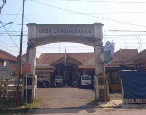 Kantor Desa Lembursawah Kecamatan Cicantayan Kab Sukabumi