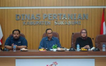 Rapat Evaluasi Pupuk Bersubsidi Periode Januari–Juni 2025 yang digelar di Aula Dinas Pertanian