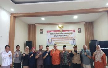 Jajaran Pemerintah Kecamatan Sukabumi yang dipimpin oleh Camat Drs.Asep Suhenda