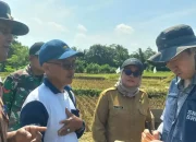 Kadistan bersama rombongan saat kunjungan