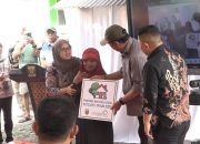 Luncurkan Pembangunan Rumah Tak Layak Huni (RUTILAHU), Bupati: “Upaya Nyata Tingkatkan Kesejahteraan Rakyat.”