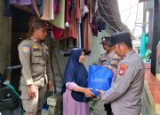 Polsek Kepulauan Seribu Utara Gelar Jumat Peduli, Salurkan Bantuan untuk Warga Kurang Mampu
