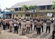Kapolres Kepulauan Seribu Tekankan Profesionalisme dan Antisipasi Gaya Hidup Hedon Saat Pimpin Apel Pagi