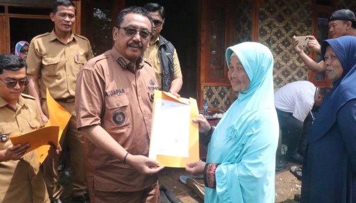 Pembangunan Huntap Nyalindung Selesai, Bupati Pesankan Perawatan Optimal pada Warga Penerima