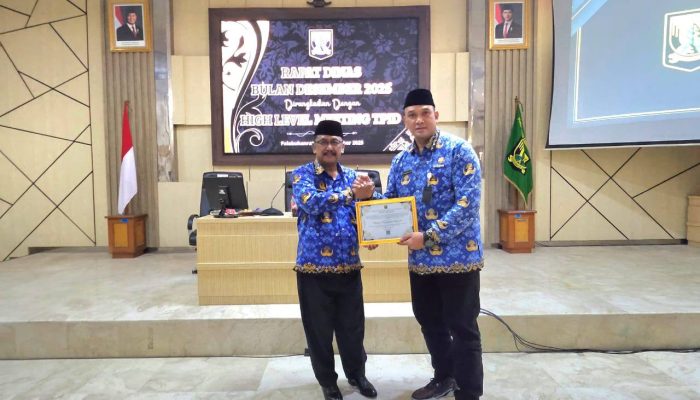 Bapenda Kabupaten Sukabumi Terima Penghargaan dari Bupati dengan Kategori A Memuaskan