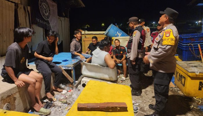 Patroli Malam Gabungan di Kepulauan Seribu Utara Ingatkan Warga Waspada 3C dan Manfaatkan Layanan 110