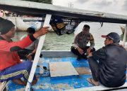 Sambang Humanis di Pulau Lancang, Bhabinkamtibmas Ajak Warga Jaga Kamtibmas Selama Ops Lilin 2025