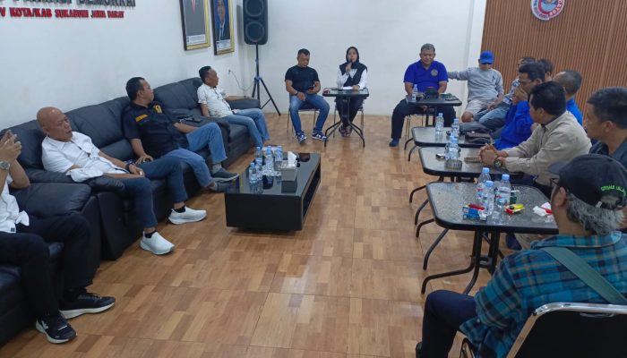 PWI Kabupaten Sukabumi Bersama Anggota DPR RI Komisi VII Iman Adinugraha Diskusi Soal Kolaborasi untuk Kemajuan Daerah