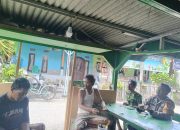 Bhabinkamtibmas Pulau Pari Ajak Warga Jaga Kamtibmas Demi Lingkungan Wisata Aman dan Nyaman