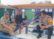 Bhabinkamtibmas Pulau Tidung Sambang Warga, Ajak Jaga Kamtibmas dan Waspada Cuaca Buruk