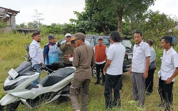 Tinjau dan Klarifikasi Lahan Rencana Pembangunan Stadion Jampangkulon, Sekdis Pertanian Kabupaten Sukabumi Sampaikan Hal ini !