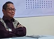 Menikmati Puisi Kritis “Tetaplah Bodoh” Karya Fathul Wahid