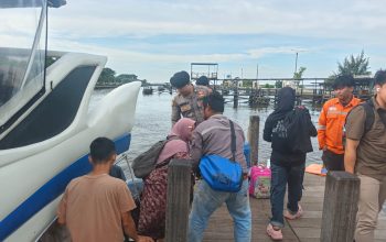 Polres Kepulauan Seribu Gelar Strong Point di Dermaga Marina Ancol, Kapolres Tekankan Keselamatan Wisatawan