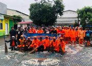 Laksanakan Gerakan Jaga Jakarta Bersih, Lurah Kapuk Muara Gelar Kerja Bakti di RW 01 dan RW 05