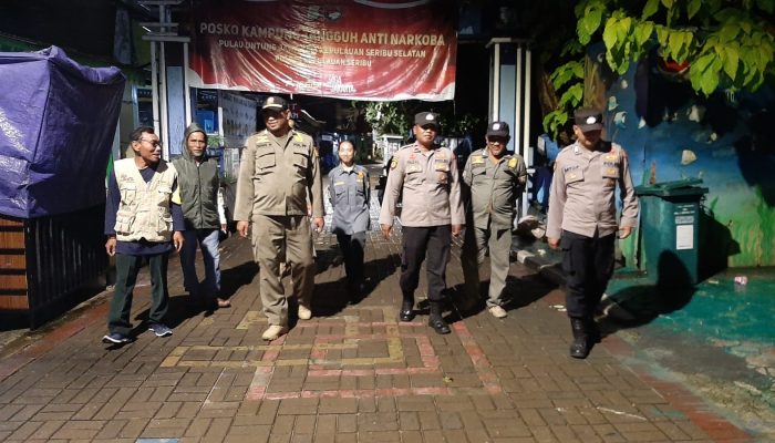 Patroli Malam Gabungan Polsek Kepulauan Seribu Selatan Bersama TNI dan Satpol PP, Perkuat Siskamling Cegah Guantibmas
