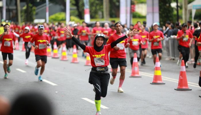Sebanyak 10.000 Pelari Soekarno Run Runniversary 2026 di Lepas Pramono 