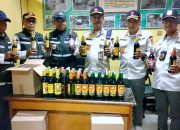 Satpol PP Jakut Bersama TNI dan Polri Gelar Operasi Miras di Enam Kecamatan, Sita 637 Botol Miras