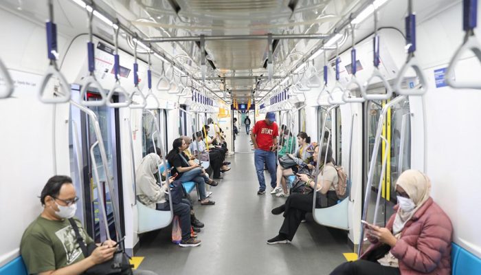 Pemprov DKI Gratiskan Layanan Transportasi Umum saat Idulfitri 