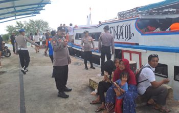 Strong Point di Dermaga, Polres Kepulauan Seribu Perkuat Pengamanan dan Edukasi Keselamatan Penumpang
