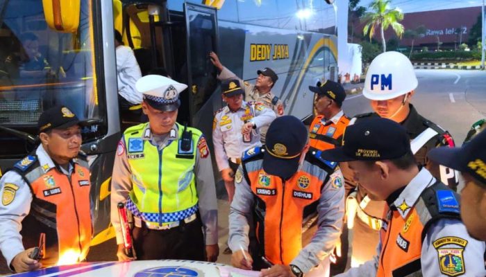 Sudinhub Jakarta Utara Tertibkan Terminal Bayangan