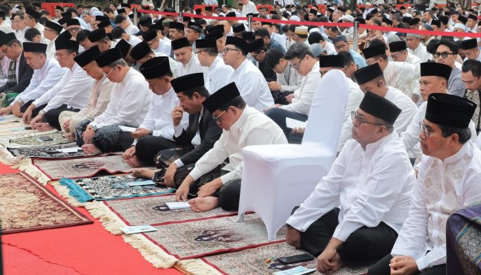 Pemprov DKI Gelar Sholat Idulfitri, Gubernur Pramono Ajak Warga Bersama Jaga Jakarta
