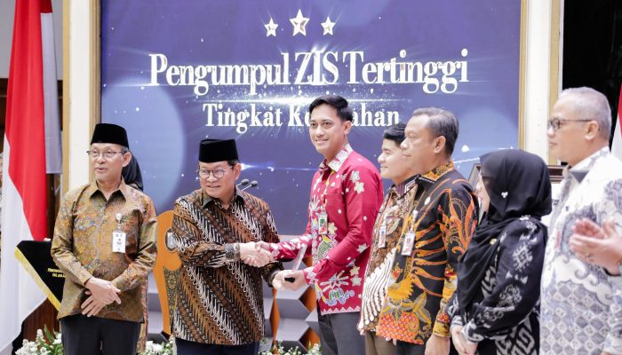 Hadiri Penunaian ZIS Ramadan, Gubernur Pramono: Perkuat Kepedulian Sosial