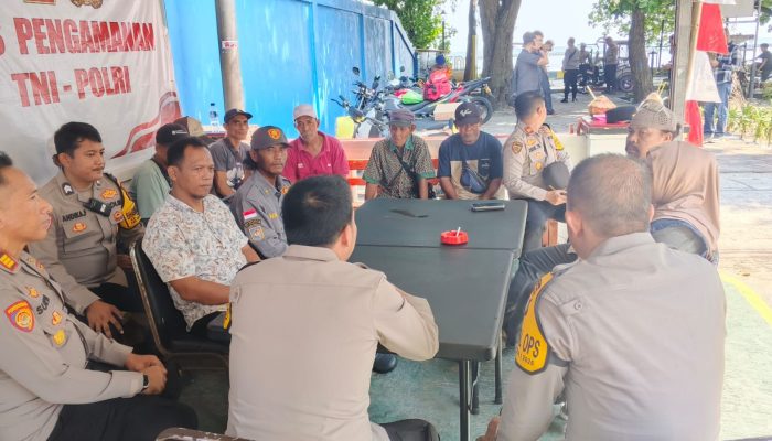 Kapolres Kepulauan Seribu Gelar Jumat Curhat di Pulau Harapan, Serap Aspirasi dan Perkuat Kamtibmas