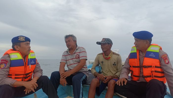 Patroli Dialogis Laut Satpolairud Polres Kepulauan Seribu, Antisipasi Kejahatan dan Jaga Kamtibmas Tetap Kondusif
