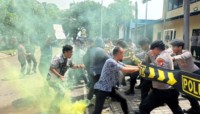 Polres Kepulauan Seribu Gelar Simulasi Sispam Mako dan Sispamkota, Kapolres Tekankan Kesiapsiagaan Personel