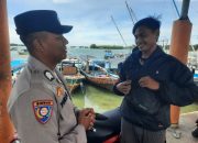 Bhabinkamtibmas Pulau Lancang Sambangi Warga, Sosialisasikan Layanan Polri 110 dan Perkuat Kamtibmas