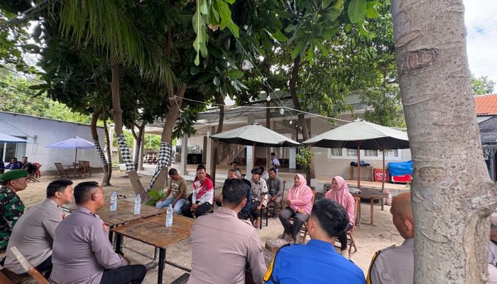 Kapolres Kepulauan Seribu Gelar Jumat Curhat di Pulau Harapan, Tampung Aspirasi Warga dan Perkuat Kamtibmas