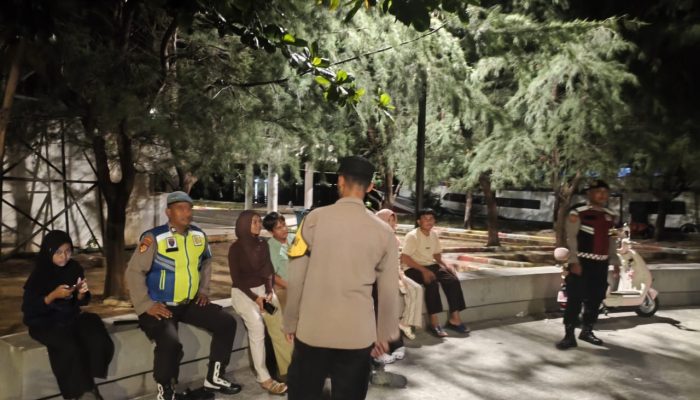 Patroli Malam Gabungan Polsek Kepulauan Seribu Utara, Antisipasi Tawuran dan Kejahatan Jalanan