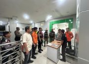 Patroli Malam Gabungan, Polsek Kepulauan Seribu Utara Gencarkan Siskamling dan Sosialisasi Layanan 110