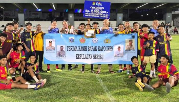 Polres Kepulauan Seribu Gelar Pertandingan Persahabatan Sepak Bola, Perkuat Sinergitas dengan Karang Taruna