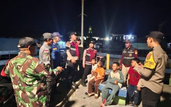 Sinergi TNI-Polri Perkuat Siskamling, Patroli Malam Gabungan Cegah Guantibmas di Kepulauan Seribu Utara