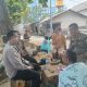 Bhabinkamtibmas Pulau Pari Sambangi Warga, Sosialisasikan Layanan Polri 110 dan Pesan Kamtibmas