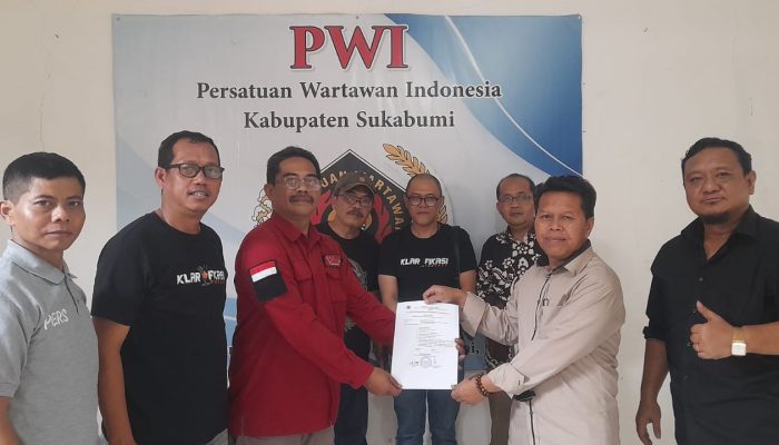 Resmi Maju, Bah Anom Lolos Verifikasi Berkas Calon Ketua PWI Kabupaten Sukabumi
