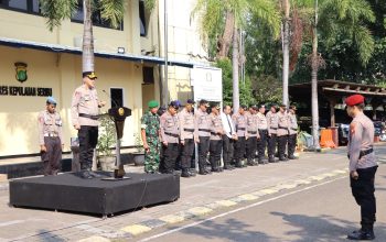 Polres Kepulauan Seribu Gelar Apel Siaga Pengamanan Laga Persija vs Persib di Marina Ancol
