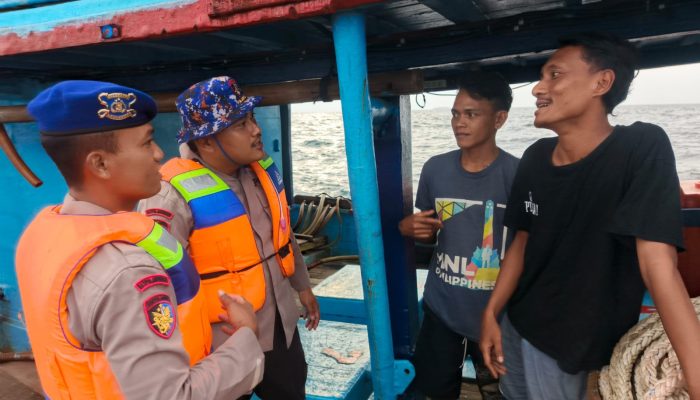 Patroli Laut Satpolairud Polres Kepulauan Seribu Antisipasi Kejahatan dan Jaga Kamtibmas Tetap Kondusif