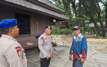 Patroli Dialogis Laut Satpolairud Polres Kepulauan Seribu Perkuat Pengamanan Perairan dan Sosialisasikan Layanan 110