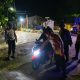 Patroli Dini Hari Polsek Kepulauan Seribu Utara Sosialisasikan Layanan Polisi 110 dan Antisipasi Kejahatan 3C