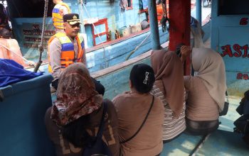 Bhabinkamtibmas Pulau Tidung Gelar Jakarta On The Spot, Sosialisasikan Layanan Polri 110 dan Ajak Warga Jaga Kamtibmas
