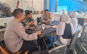 Wakapolres Kepulauan Seribu Turun Langsung dalam Jakarta On The Spot, Imbau Keselamatan Penumpang Kapal dan Sosialisasikan Layanan Polisi 110