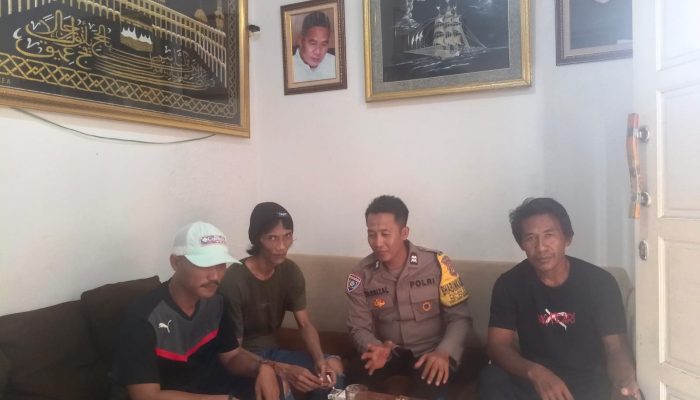 Jakarta On The Spot di Pulau Kelapa, Bhabinkamtibmas Sosialisasikan Layanan Polri 110 dan Ajak Warga Jaga Kamtibmas