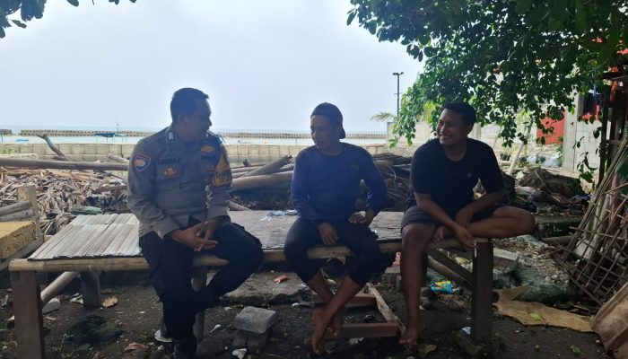 Bhabinkamtibmas Pulau Tidung Sambang Warga Melalui Jakarta On The Spot, Sosialisasikan Layanan Polri 110