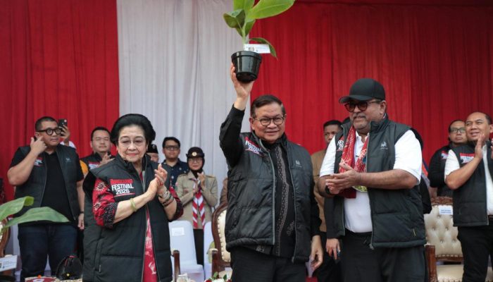 Pram-Rano Hadiri Bung Karno Festival di Taman Proklamasi