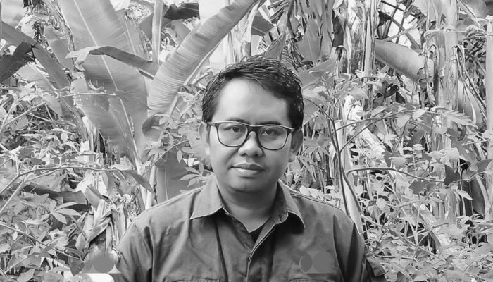 Dari Sastra ke Gerakan Literasi, Sastrawan Lukman A Sya Raih Apresiasi 25 Tahun Berkarya dari Badan Bahasa