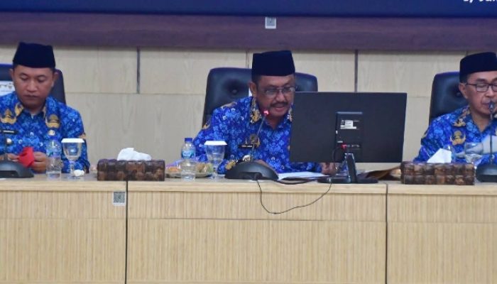 Rapat Dinas Pemkab Sukabumi, Bupati Minta Tiap OPD Kembangkan Potensi Kejar Naiknya PAD
