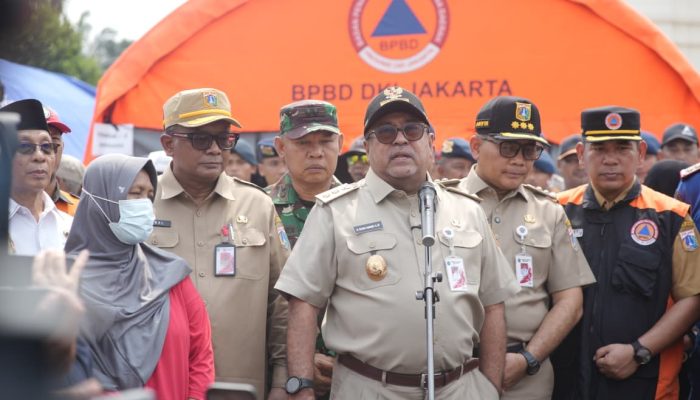 Tinjau Korban Kebakaran Kemayoran, Wagub Rano Pastikan Layanan Pengungsi Terpenuhi