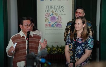 Buka Pameran Threads of Wax, Gubernur Pramono Dorong Penguatan Kerja Sama Jakarta–Budapest